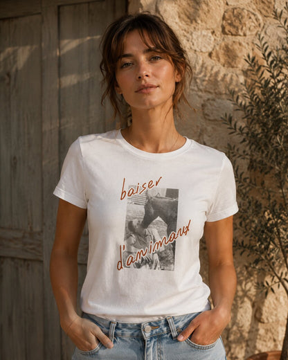 Western T-Shirt Pferd Motiv in Weiß, Frontalansicht – Camille von Spitzstock