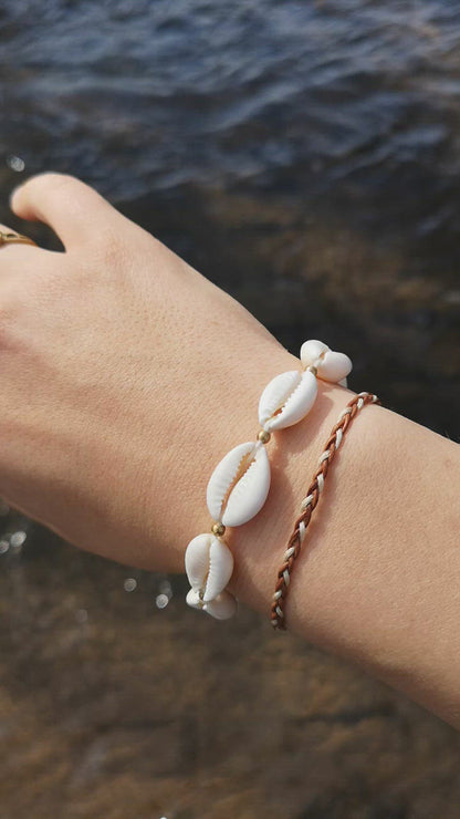 Shell bracelet "Kaia", boho/beach/surfer jewelry